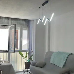 Elvira 81 , Granada España