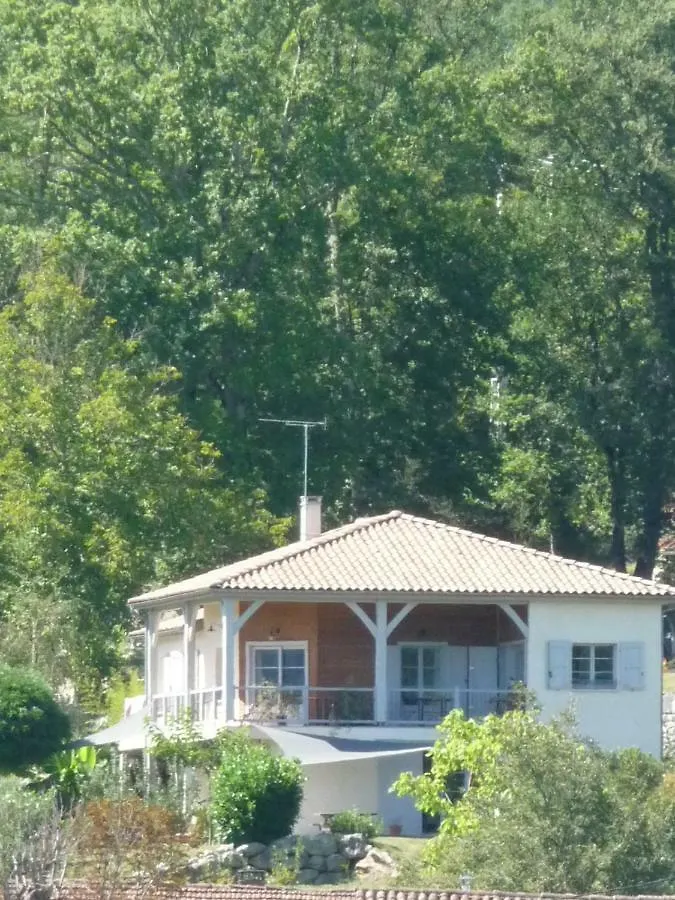Apartment Splendide Vue Pyrenees, Rez De Jardin 2 Chambres Montjoie-en-Couserans